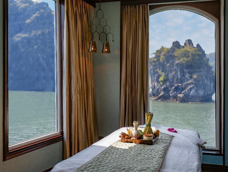 Heritage Line Ylang Cruise - Halong Bay & Lan Ha Bay Hạ Long Extérieur photo
