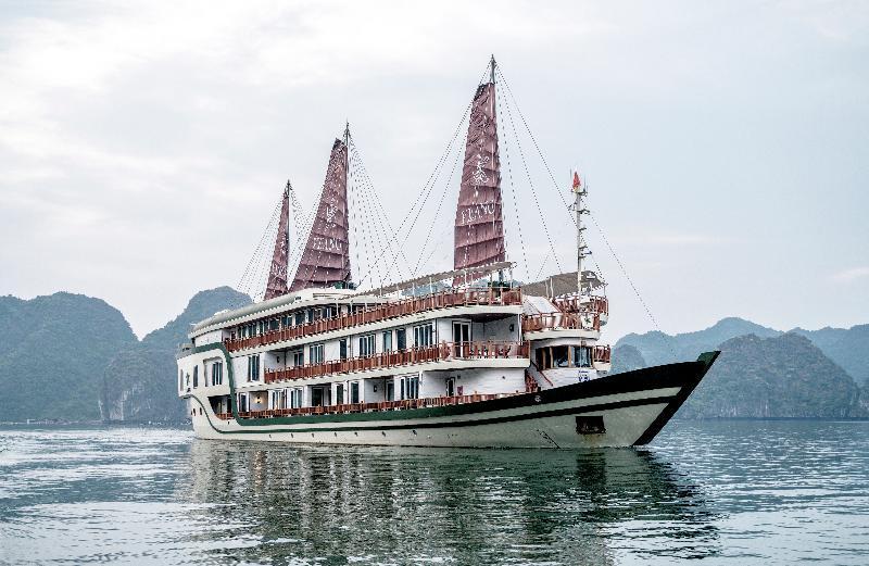 Heritage Line Ylang Cruise - Halong Bay & Lan Ha Bay Hạ Long Extérieur photo