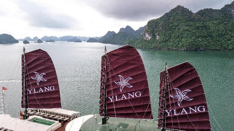Heritage Line Ylang Cruise - Halong Bay & Lan Ha Bay Hạ Long Extérieur photo