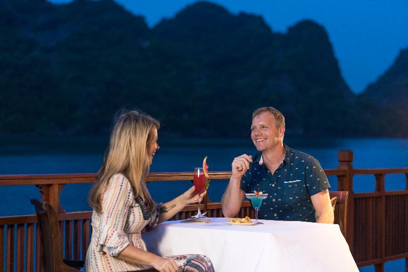 Heritage Line Ylang Cruise - Halong Bay & Lan Ha Bay Hạ Long Extérieur photo