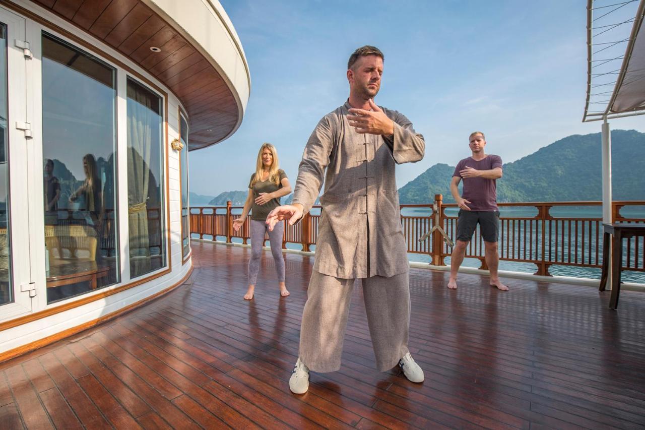 Heritage Line Ylang Cruise - Halong Bay & Lan Ha Bay Hạ Long Extérieur photo