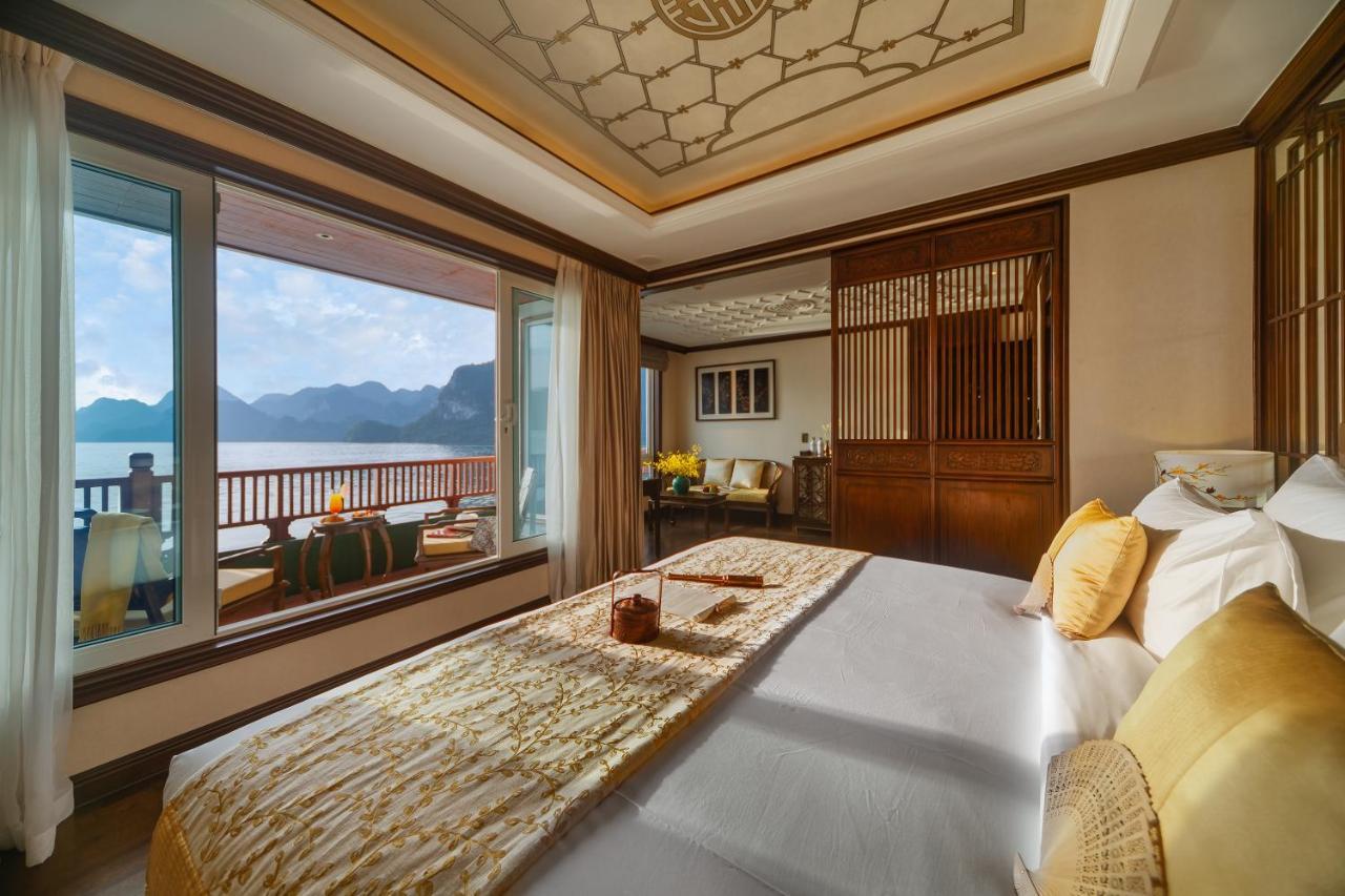 Heritage Line Ylang Cruise - Halong Bay & Lan Ha Bay Hạ Long Extérieur photo